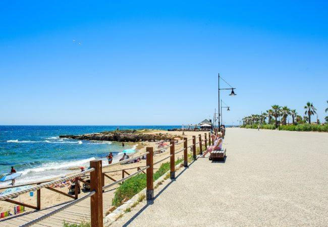 Apartamento Eleonor, La Entrada, Punta Prima, 또레비에하 외부 사진